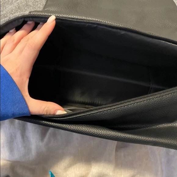 Travel Tote Bag NWT - Picture 3 of 6